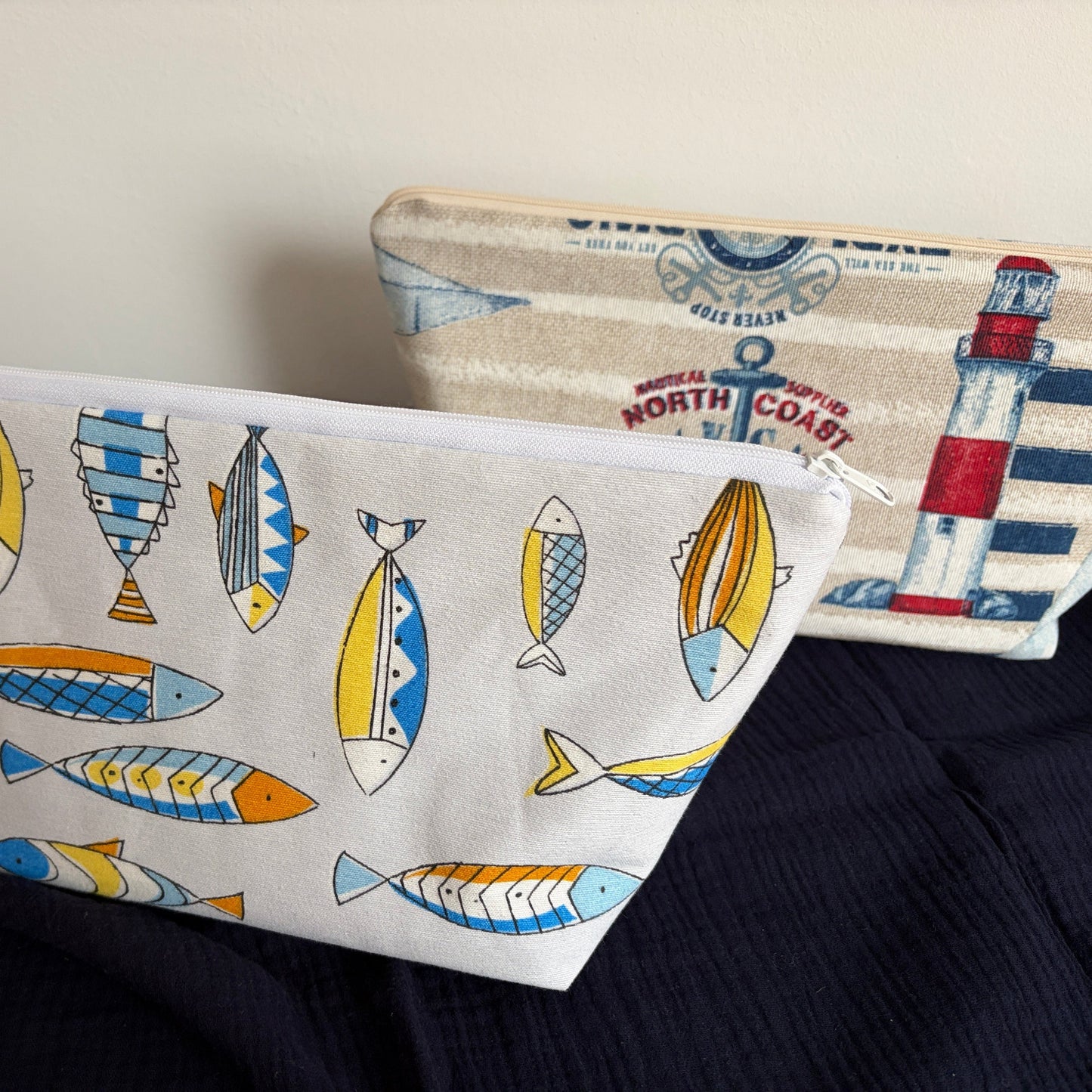 Maritime Kosmetiktaschen genäht nach dem DIY Hunger Schnittmuster.